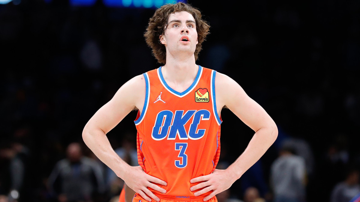 Oklahoma City Thunder guard Josh Giddey looks at the video board during a time out against the Utah Jazz in the second half.