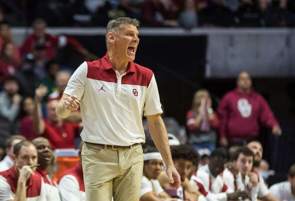 Porter Moser's Finally Getting Through to Oklahoma Sooners About Having
