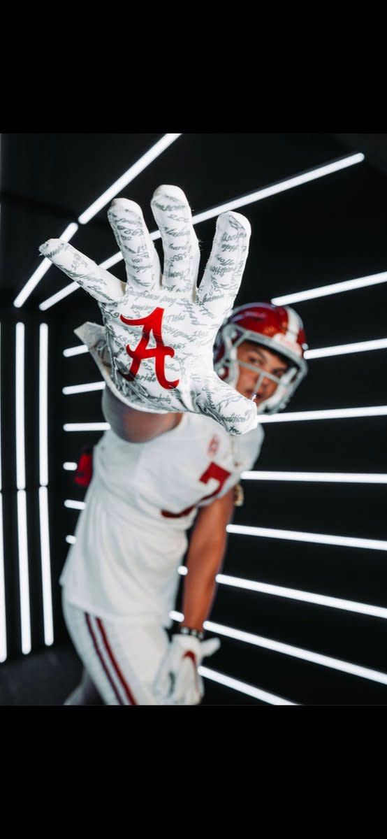 2022 TE Elijah Brown