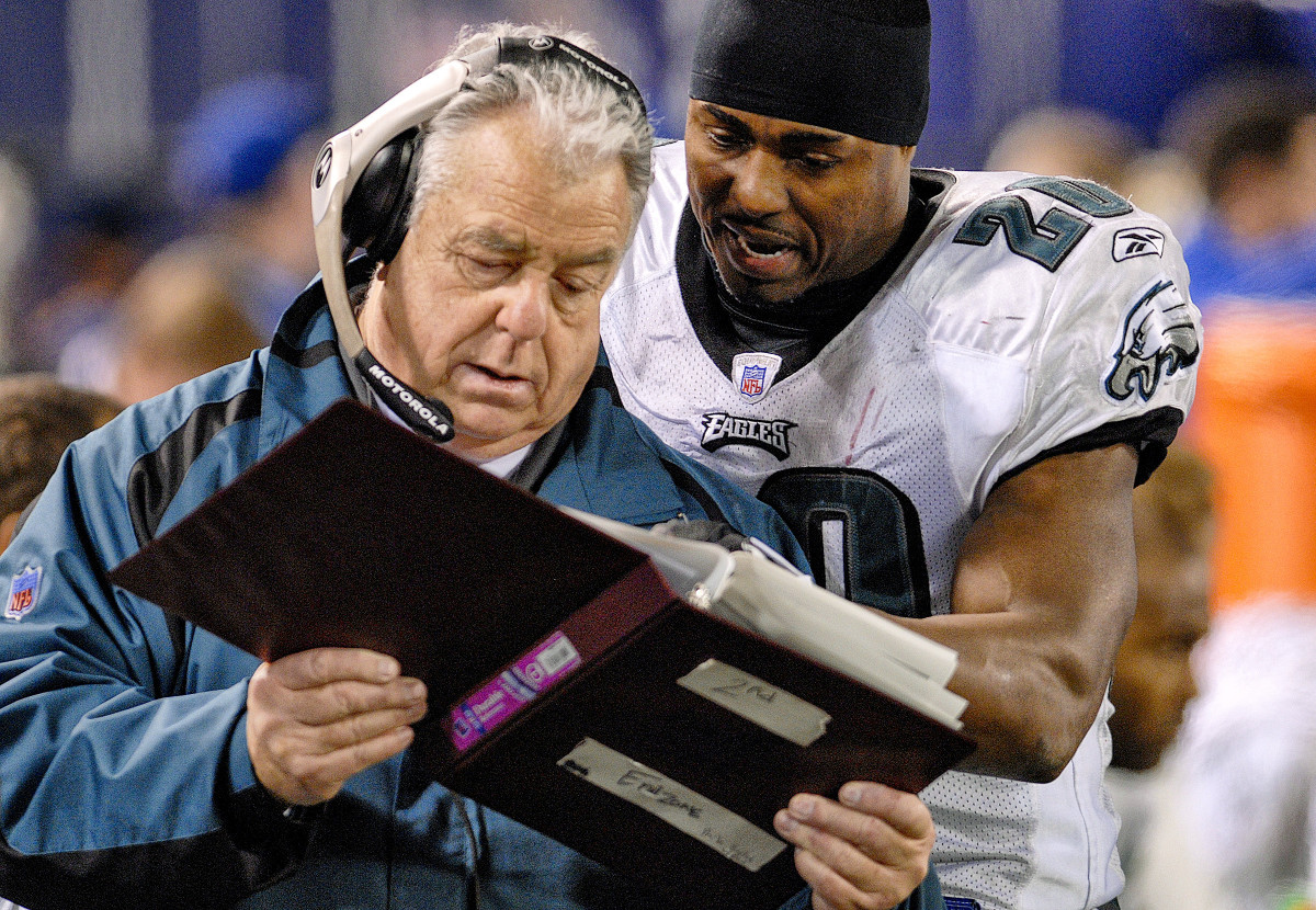 Pete Jenkins's coaching career has primarily been at the collegiate level, but he served as the defensive line coach for the Philadelphia Eagles from 2007-09.