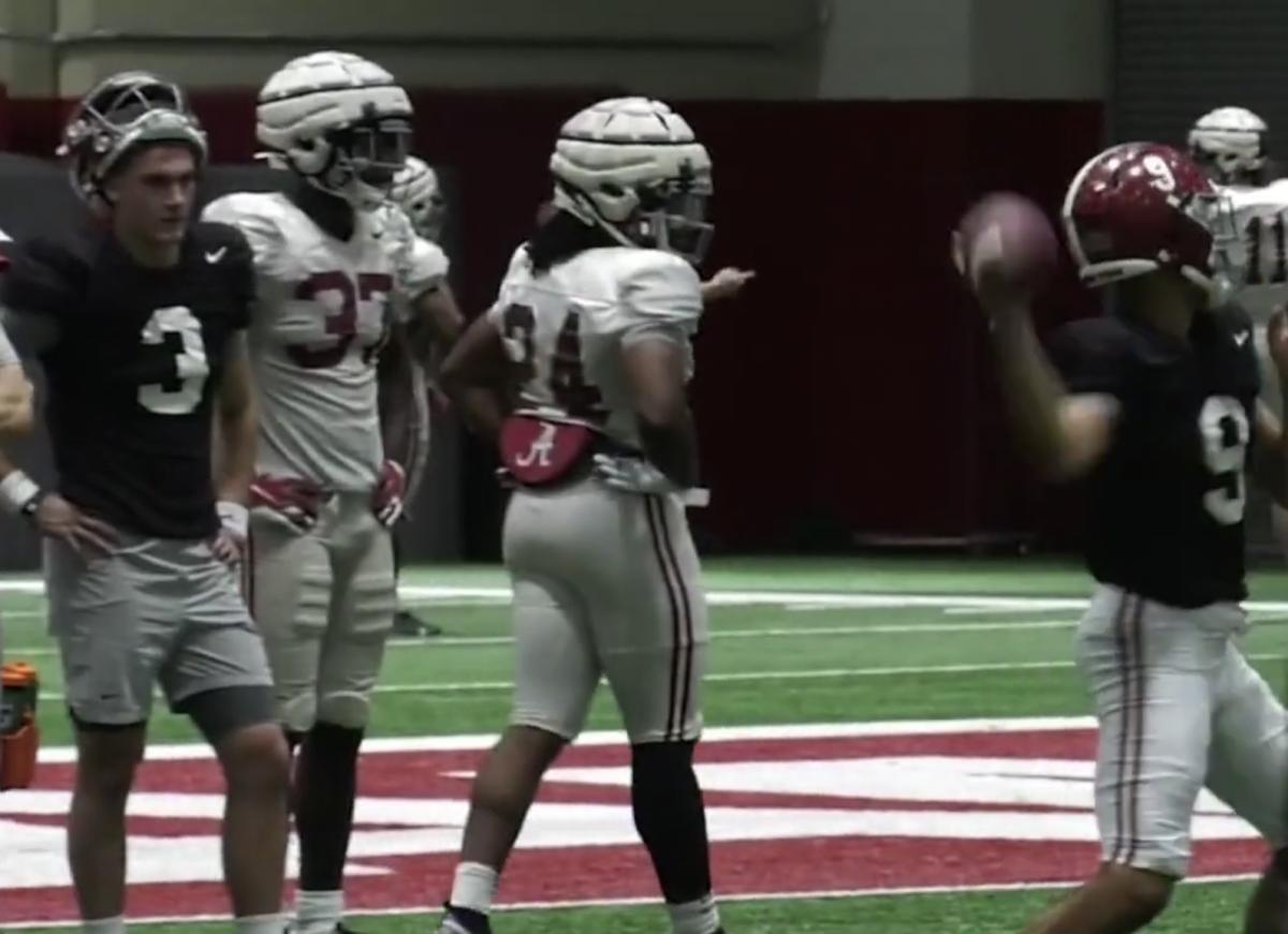 Ty Simpson at Alabama football practice, Dec. 20, 2021