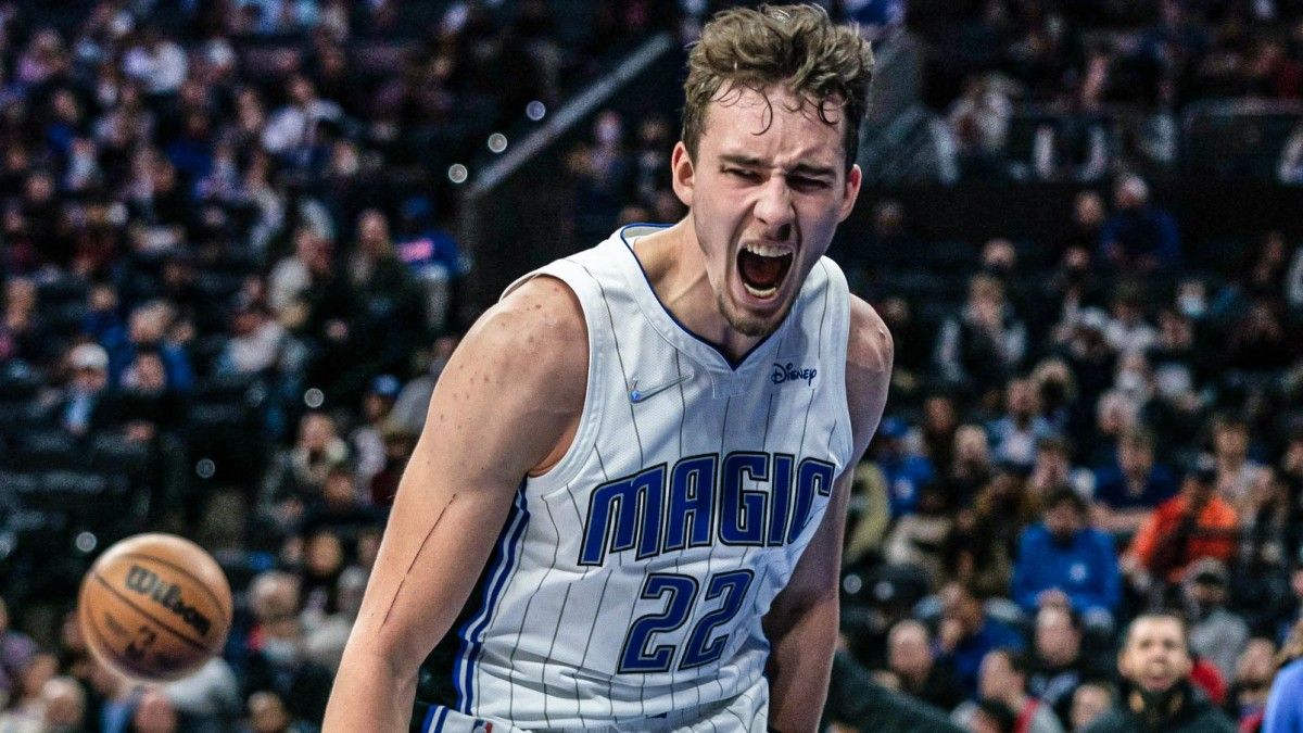 Pro Blue Update: Michigan Wolverines Basketball In The NBA - Sports Illustrated Michigan Wolverines News, Analysis and More - Vimarsana News