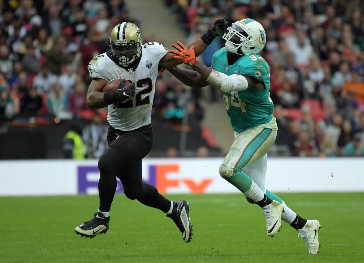 Oct 1, 2017; New Orleans Saints running back Mark Ingram (22) against the Miami Dolphins. Mandatory Credit: Kirby Lee-USA TODAY Sports