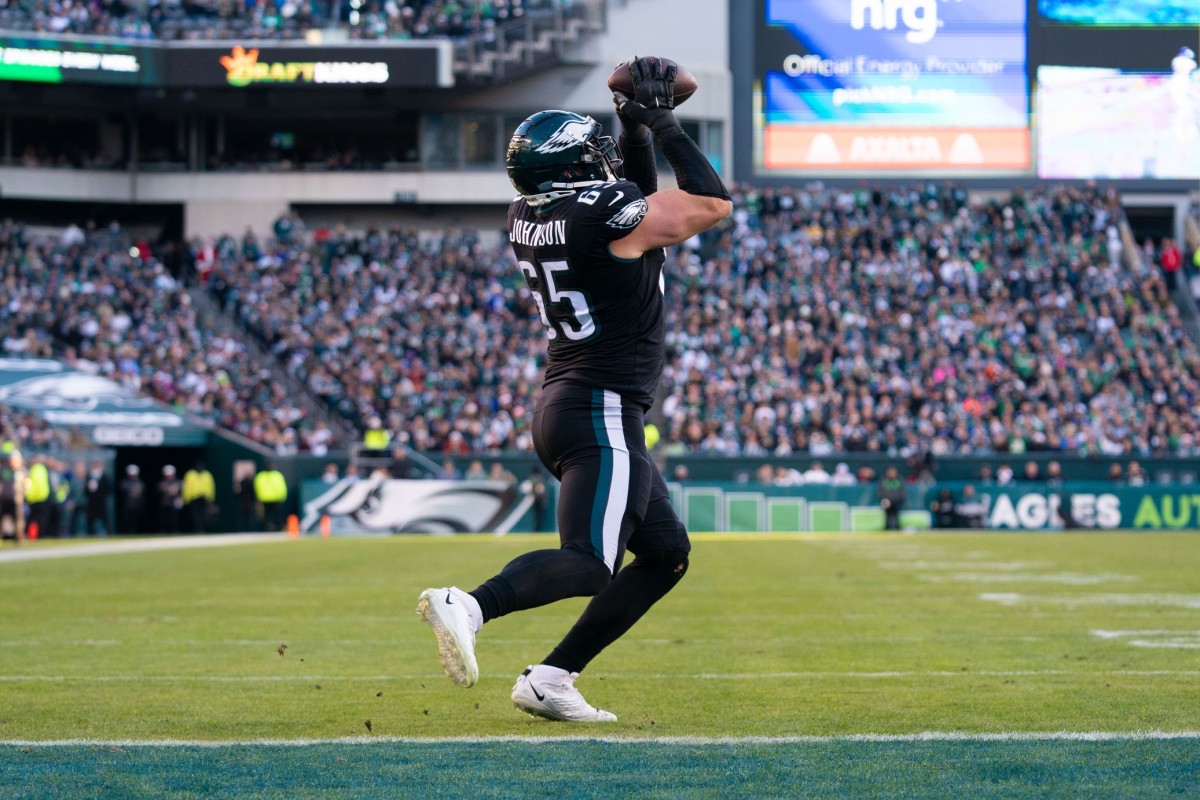 'East Texas' Gets Philadelphia Eagles RT Lane Johnson Into the End Zone
