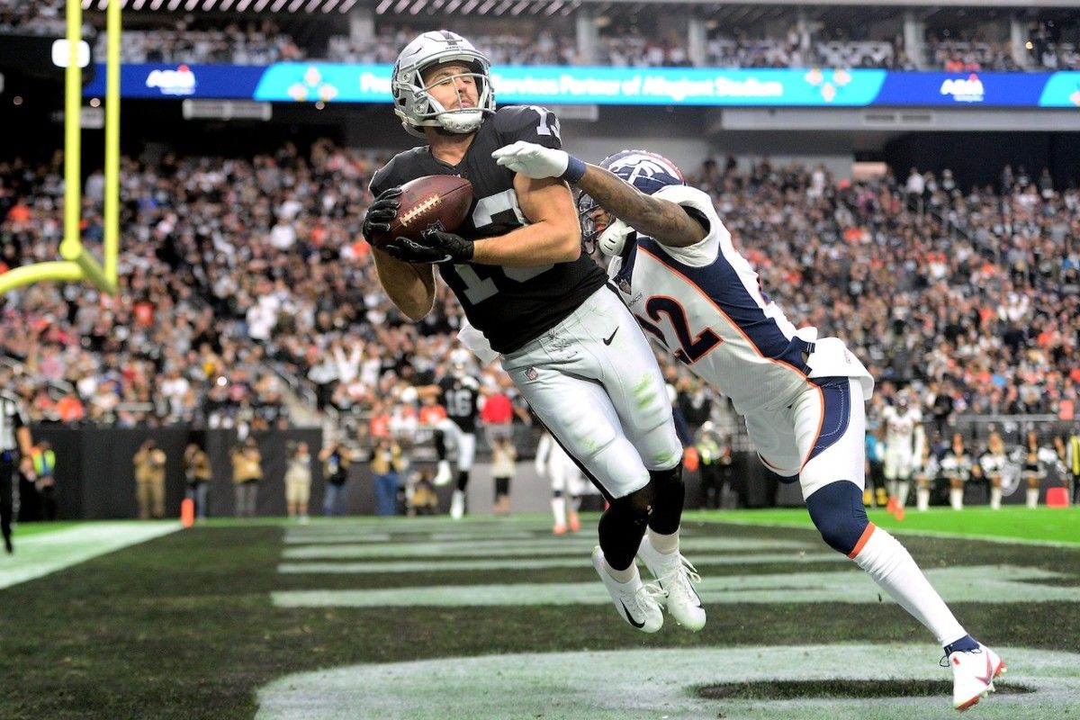 Former Clemson Star Hunter Renfrow Reaches Status of Two Raiders Receiving Legends - Sports Illustrated Clemson Tigers News, Analysis and More - Vimarsana News