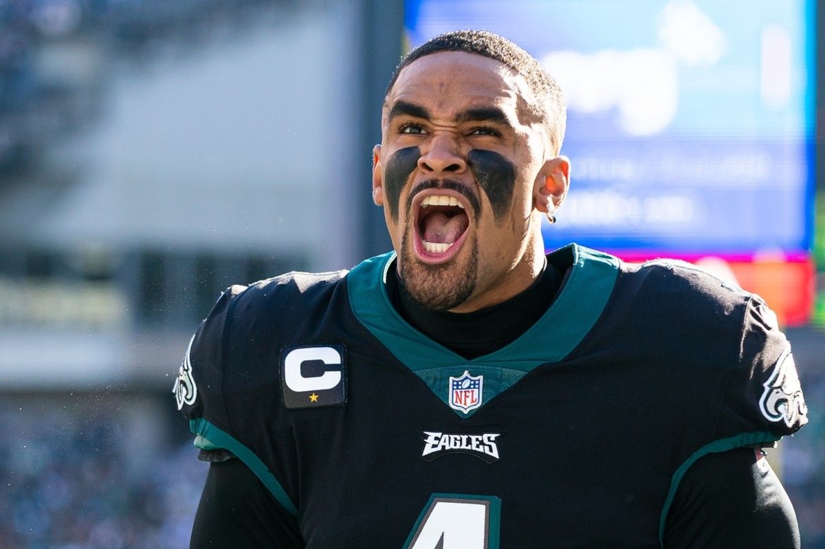 Philadelphia Eagles Have Luxury in Jalen Hurts They Didn't Have with Carson Wentz - Sports Illustrated Philadelphia Eagles News, Analysis and More - Vimarsana News