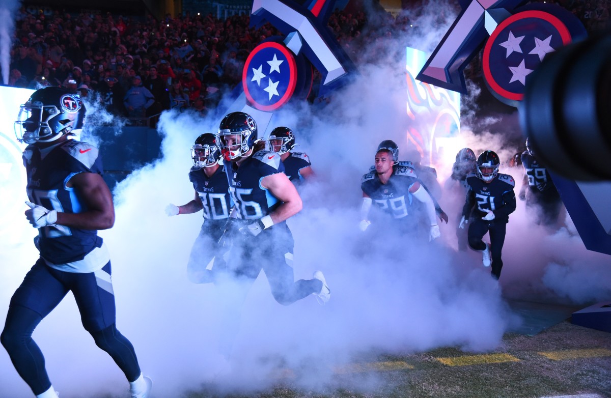 Tennessee Titans players take the field before the game against the San Francisco 49ers at Nissan Stadium.