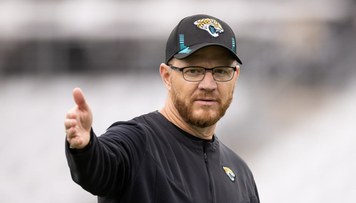 Jacksonville Jaguars Shuffle Their Roster Before Bout vs. Patriots. Activate 5 Players from the COVID-19List thumbnail