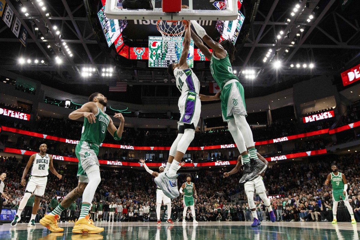 Bucks Starting Lineup Against The Pelicans Fastbreak on FanNation