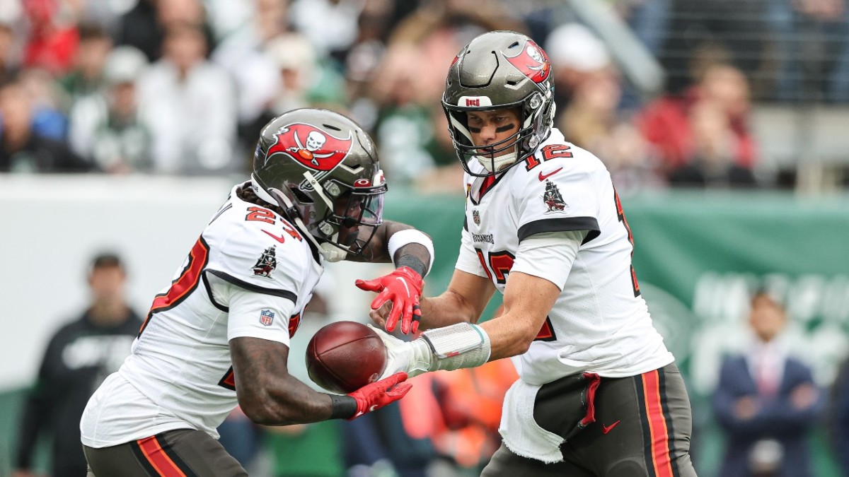 Brady, Grayson Lead Bucs In Thrilling 2824 Comeback Win vs. Jets