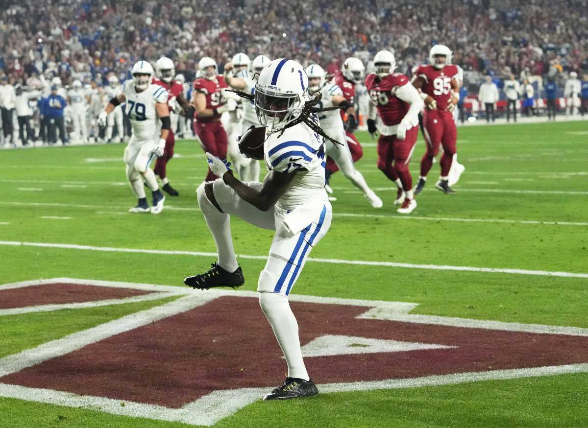 Dec 25, 2021; Glendale, Arizona, USA; Indianapolis Colts wide receiver T.Y. Hilton (13) makes a touchdown catch against the Arizona Cardinals in the first half at State Farm Stadium. Mandatory Credit: Rob Schumacher-Arizona Republic Nfl Indianapolis Colts At Arizona Cardinals