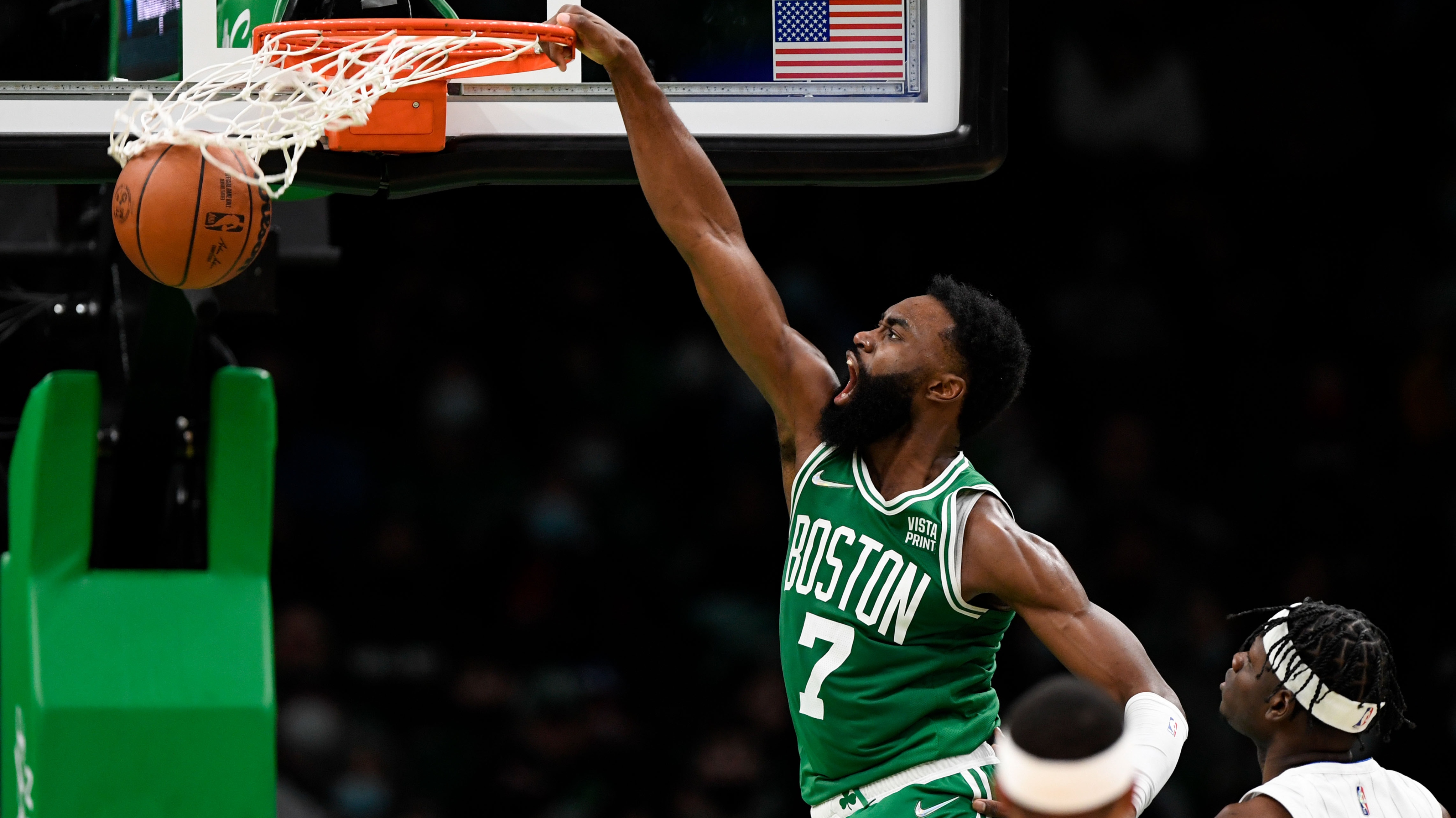 Jaylen Brown erupts for 50 points to lead Celtics to OT win over Magic thumbnail