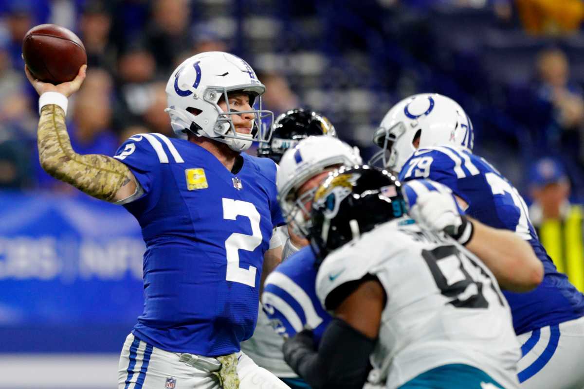 Indianapolis Colts quarterback Carson Wentz (2) draws back to pass Sunday, Nov. 14, 2021, during a game against the Jacksonville Jaguars at Lucas Oil Stadium in Indianapolis.