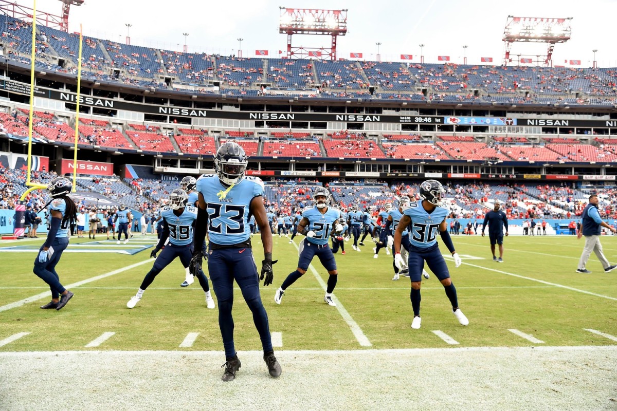 The Titans' Chris Jones (23) and the team warm up before facing the Chiefs at Nissan Stadium Sunday, Oct. 24, 2021 in Nashville, Tenn.