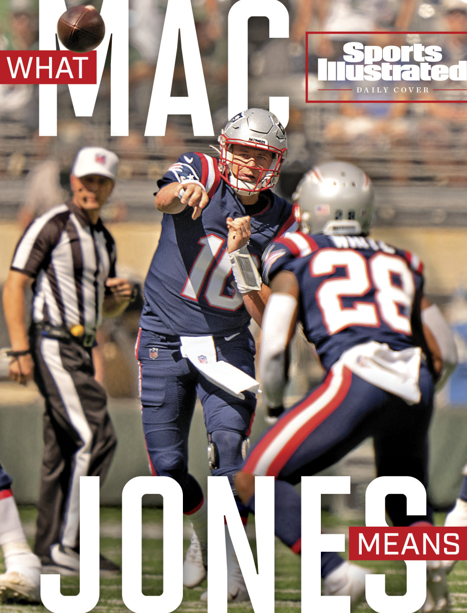 Mac Jones throws a pass during his rookie season