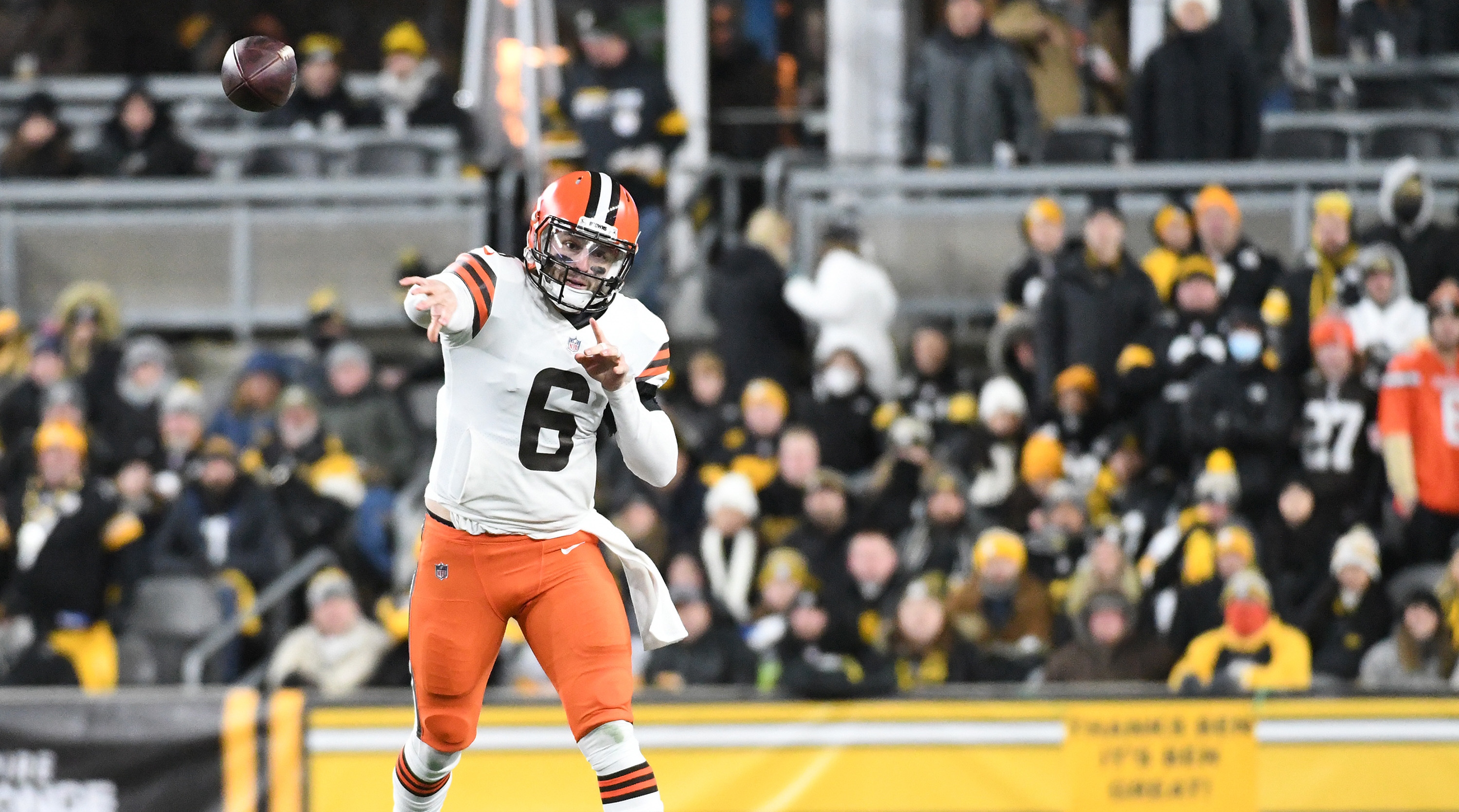 Baker Mayfield rumors: Steelers would sign QB ’next day’ if cut thumbnail