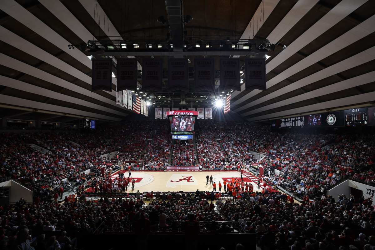 Coleman Coliseum filled to capacity