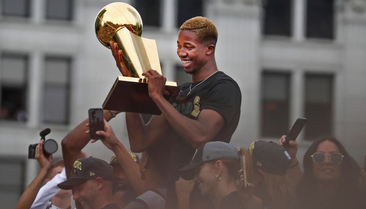 Mamadi Diakite took home both NBA G League and NBA Championship honors as a rookie.