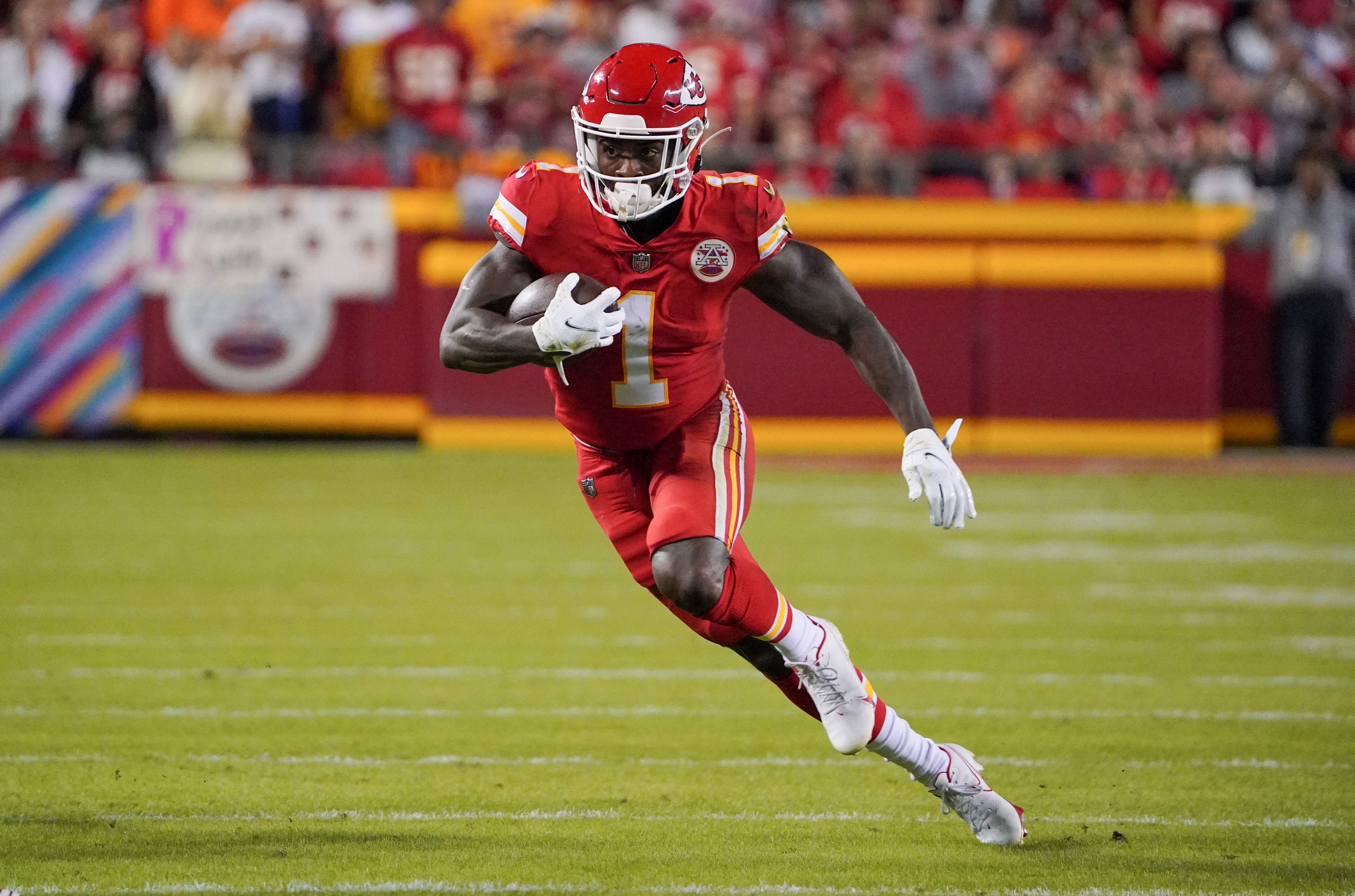Despite Re-Signing With KC Chiefs, RB Jerick McKinnon Isn't Promised Anything in 2022 - Sports Illustrated Kansas City Chiefs News, Analysis and More - Vimarsana News