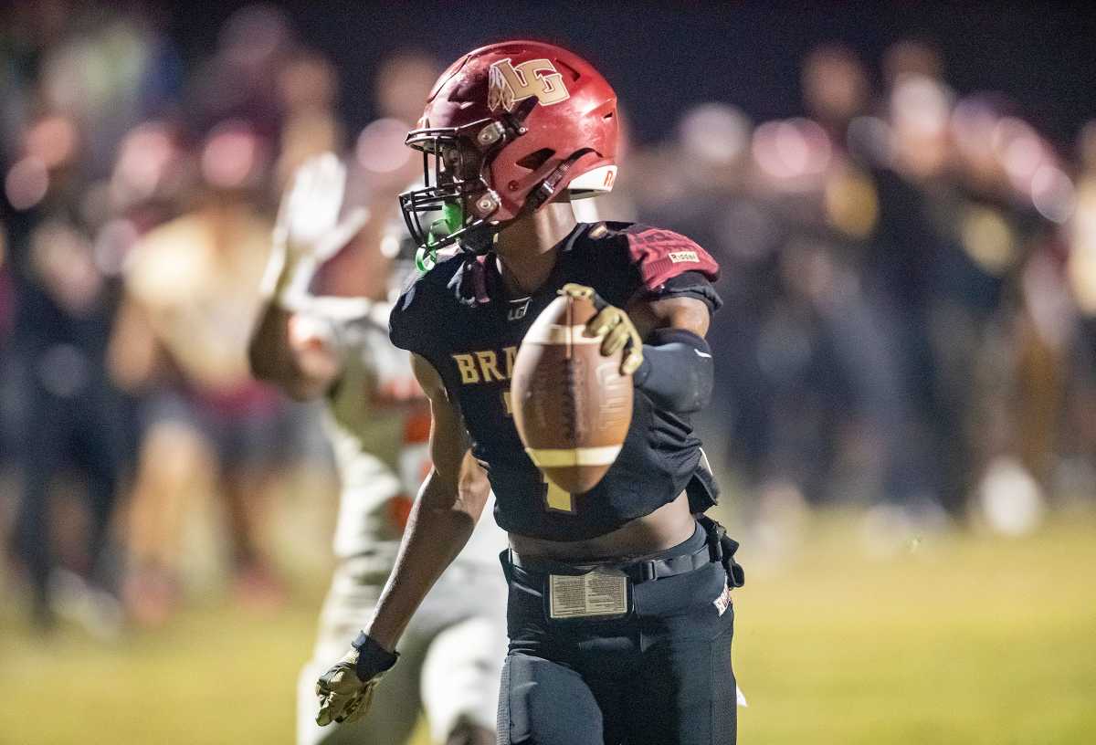 Lake Gibson's Cormani McClain makes a touchdown catch against the Lakeland defense during first half action at Virgil Ramage Stadium in Lakeland Fl. Friday November 12 2021.