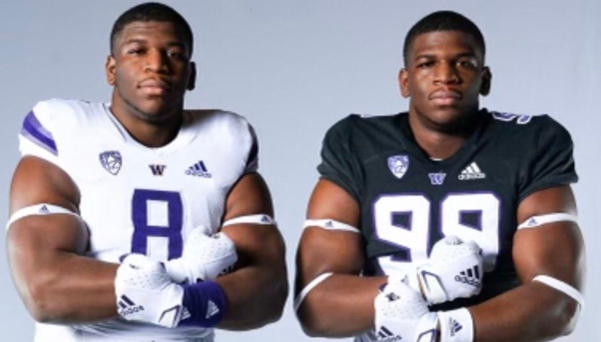 Michigan Twins Accept UW Scholarship Offers - Vimarsana News