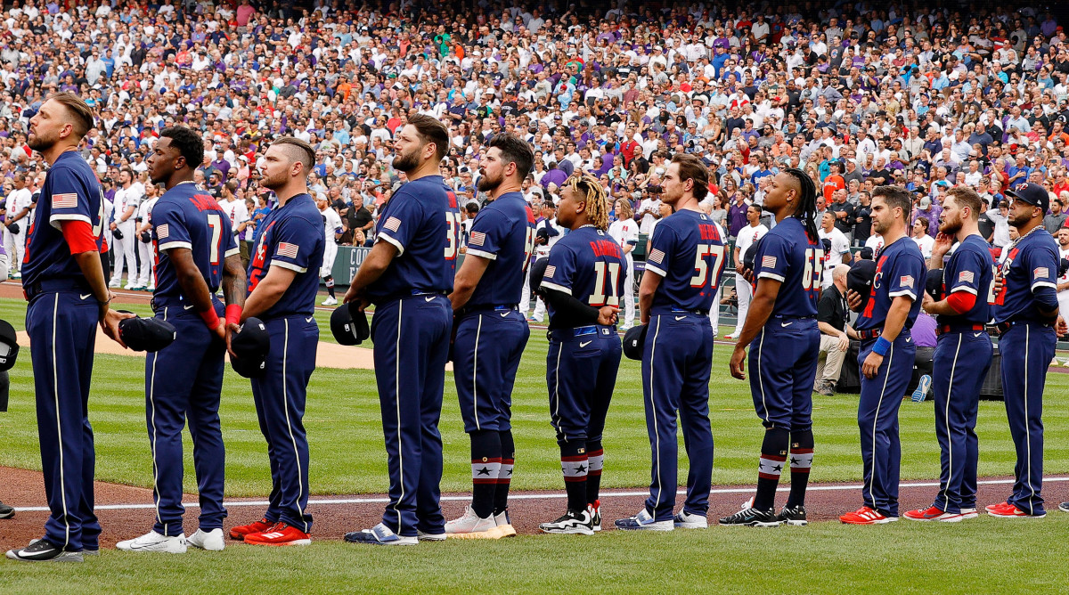 The American League and National League players and fans stand at 2021 MLB All Star Game