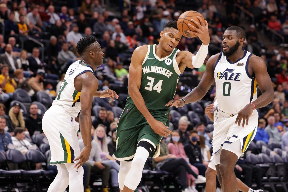 Bucks Injury Report Against The Cavs - Vimarsana News