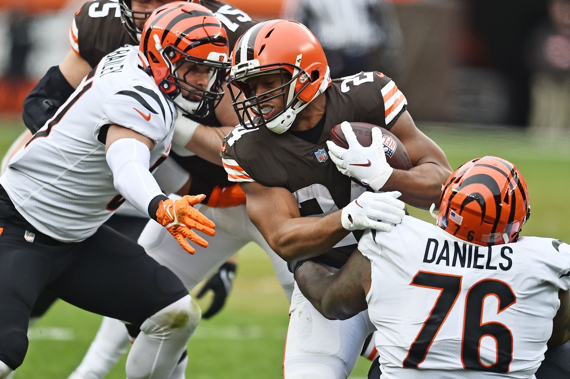 Cincinnati Bengals Injury Roundup The Latest On Josh Tupou Mike 