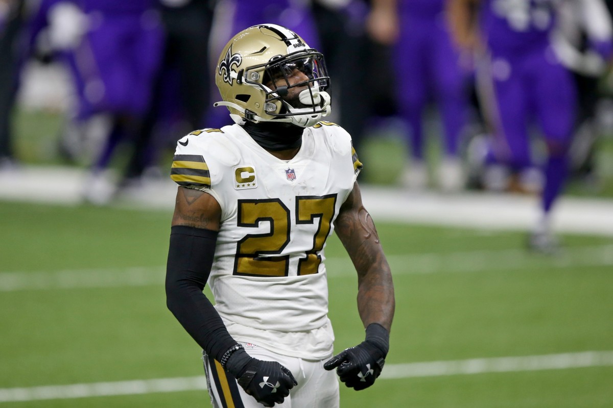 New Orleans Saints safety Malcolm Jenkins reacts to play on defense