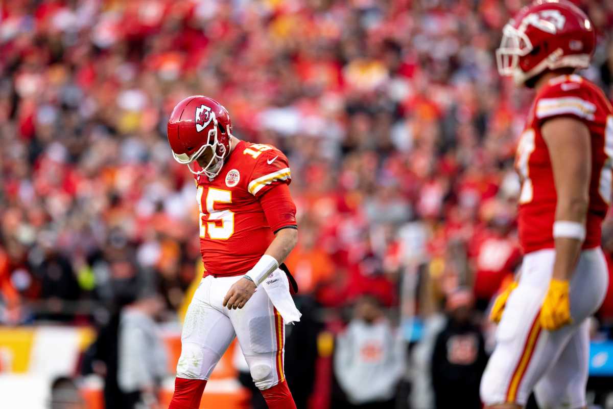 Kansas City Chiefs quarterback Patrick Mahomes (15) walks to the sidelines in the fourth quarter AFC championship NFL football game, Sunday, Jan. 30, 2022, at GEHA Field at Arrowhead Stadium in Kansas City, Mo. Cincinnati Bengals defeated Kansas City Chiefs 27-24. Cincinnati Bengals At Kansas City Chiefs Jan 30 Afc Championship 89