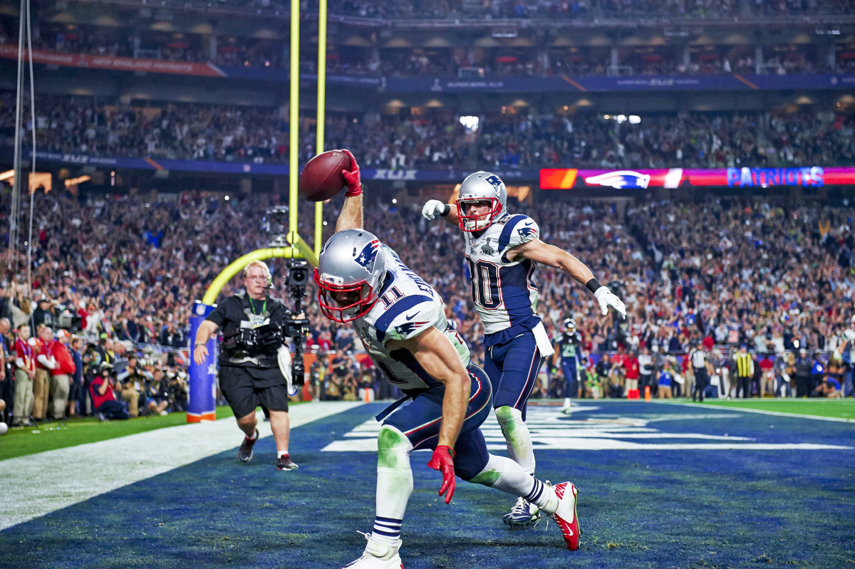 julian-edelman-spike-super-bowl-xlix