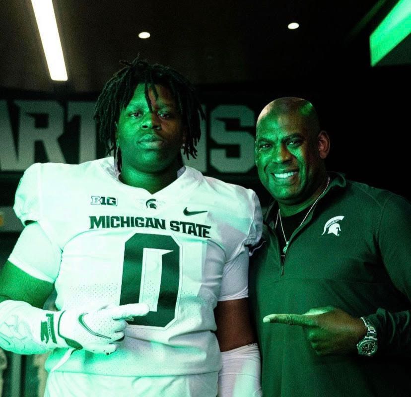 Michigan State gets commitment from Detroit King 2023 offensive lineman Johnathan Slack - Vimarsana News