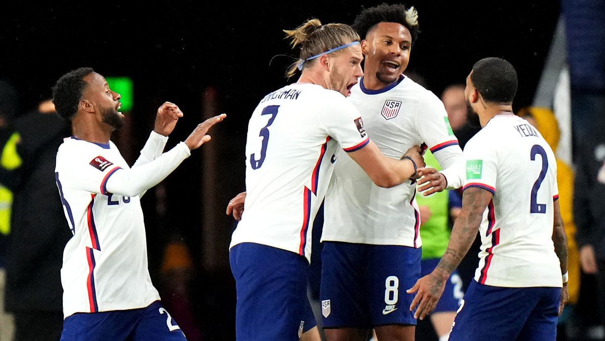 Weston McKennie and the USMNT take on Honduras in World Cup qualifying