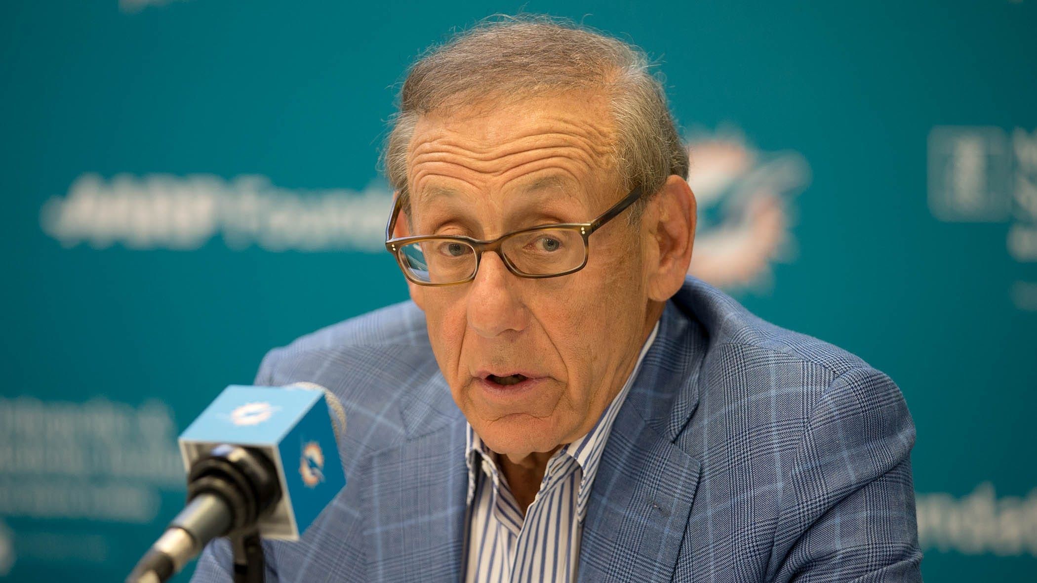 Brian Flores lawsuit: Dolphins owner Stephen Ross says 'allegations are false' - Vimarsana News