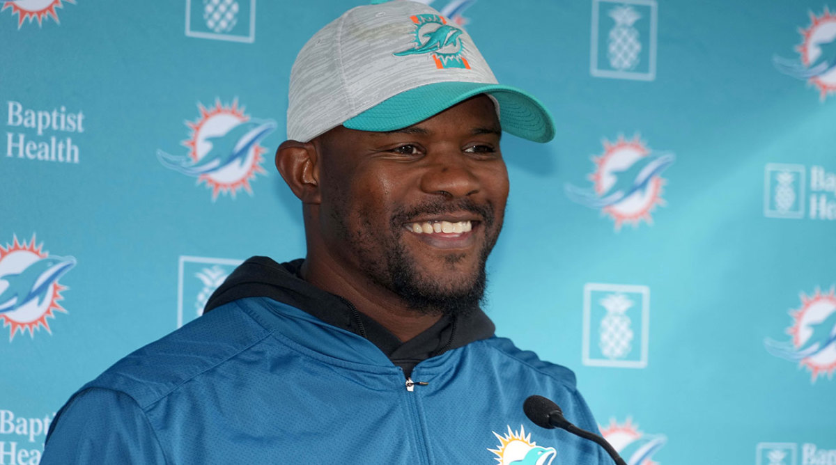 brian-flores-nfl-dolphins