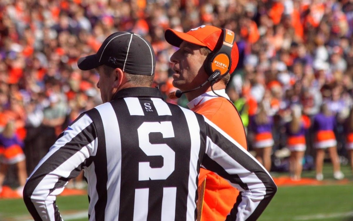 Dabo Swinney: Clemson In 'Great Spot' Regarding Depth at Running Back - Vimarsana News