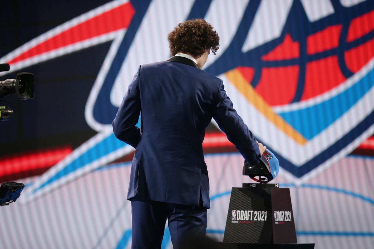 Clippers Trade Casts Gloomy Forecast in Thunder's Draft Capital - Vimarsana News