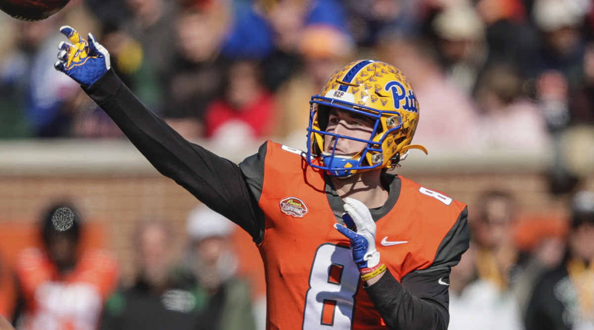National Team quarterback Kenny Pickett, of Pittsburgh, throws a pass during the first half of an NCAA Senior Bowl college football game, Saturday, Feb. 5, 2022, in Mobile, Ala.