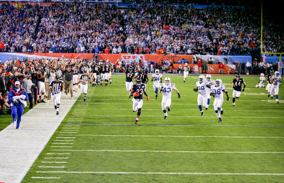 Hester took all of 14 seconds (and 92 yards) to make Dungy regret the opening kickoff in Miami.