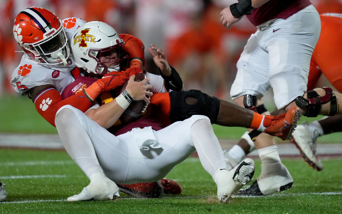 Brock Purdy is taken down in the Cheez-It Bowl, his last game in an Iowa State uniform.