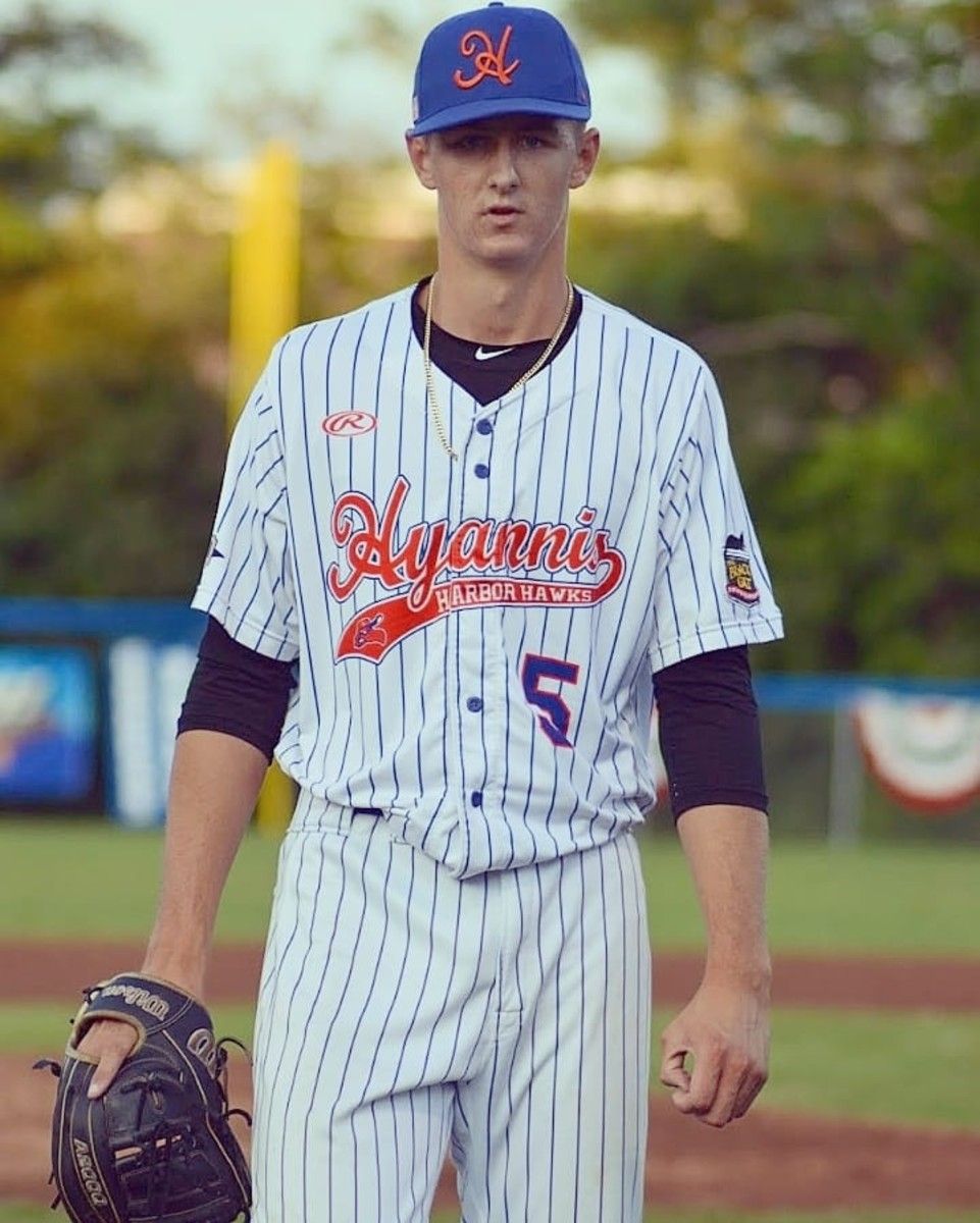 Hunter Furtado, Hyannis Harbor Hawks