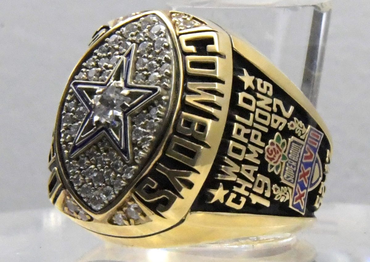 Super-Bowl-XXVII-ring-e1642779145570