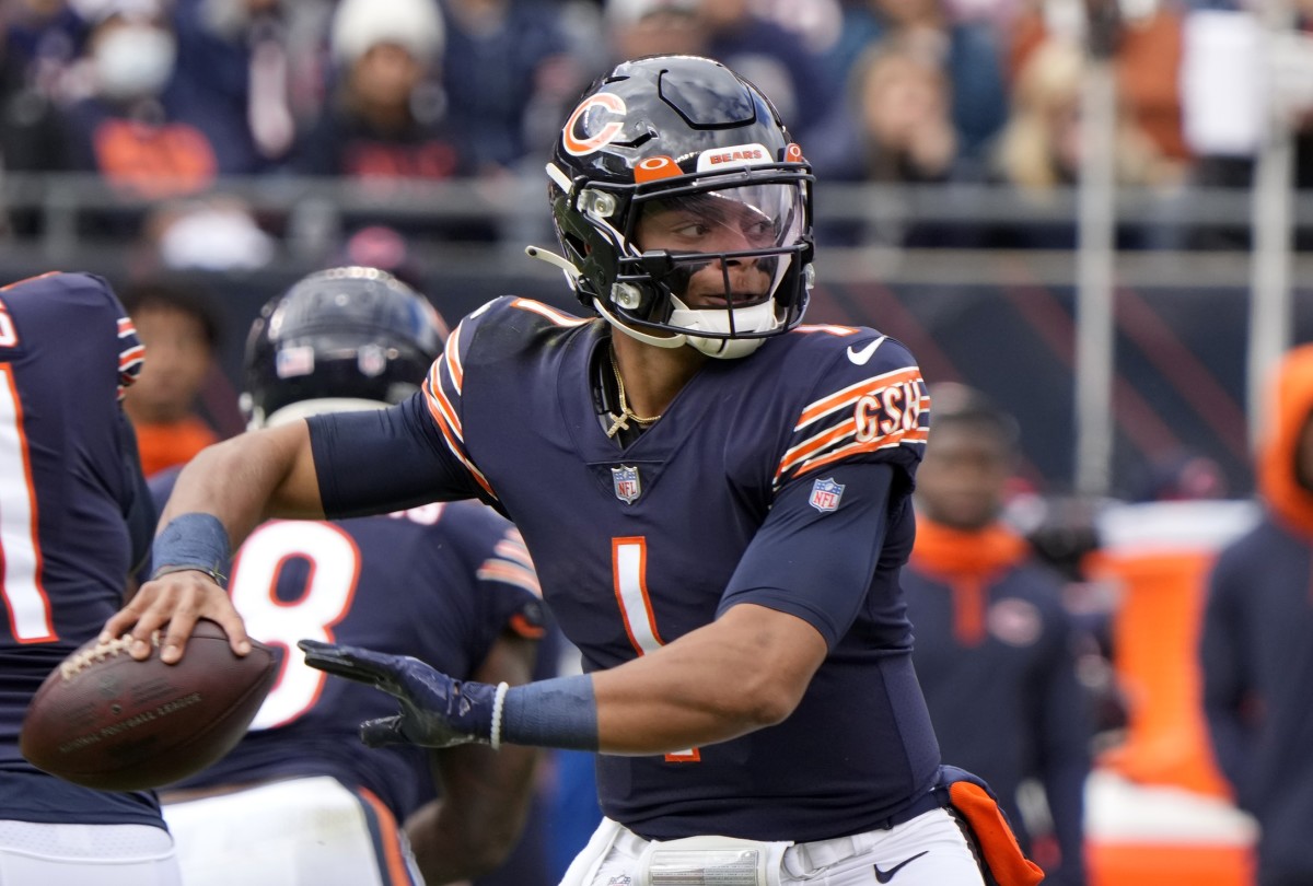Chicago Bears QB Justin Fields drops back to pass