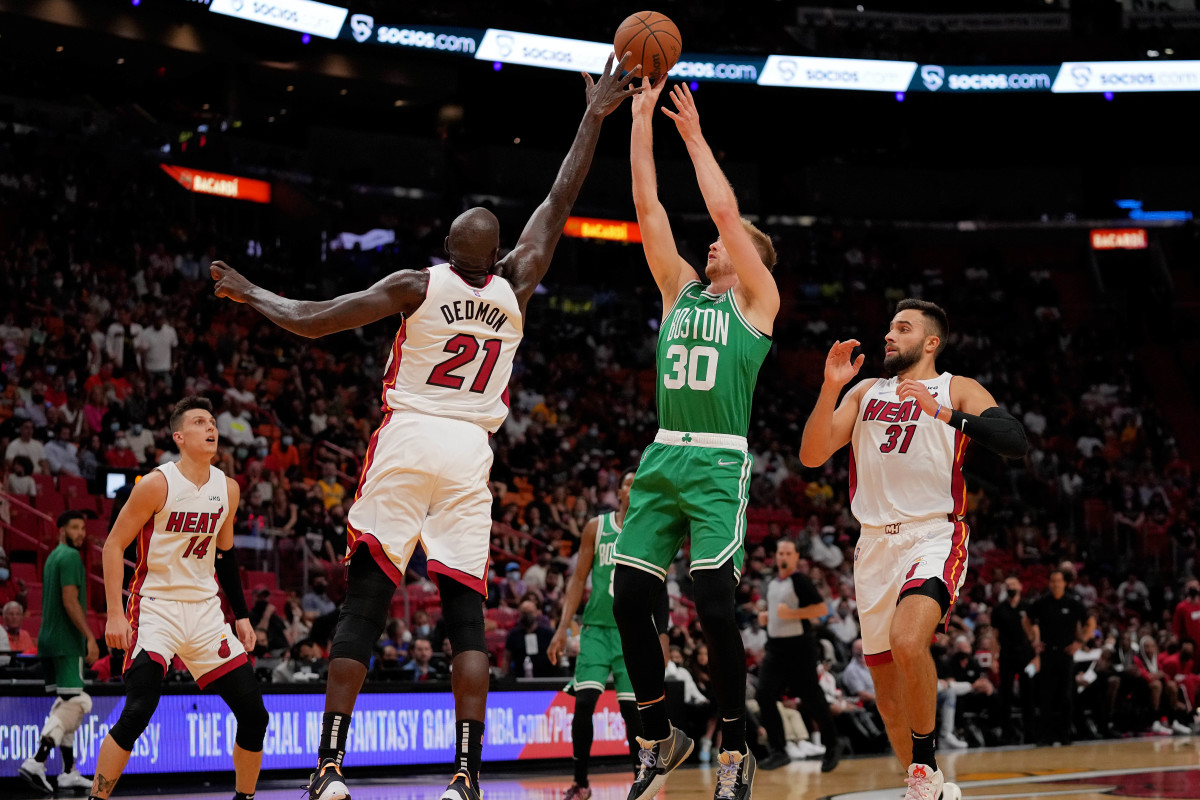 Celtics Rumors: Boston Signs Forward To Two-Way Contract