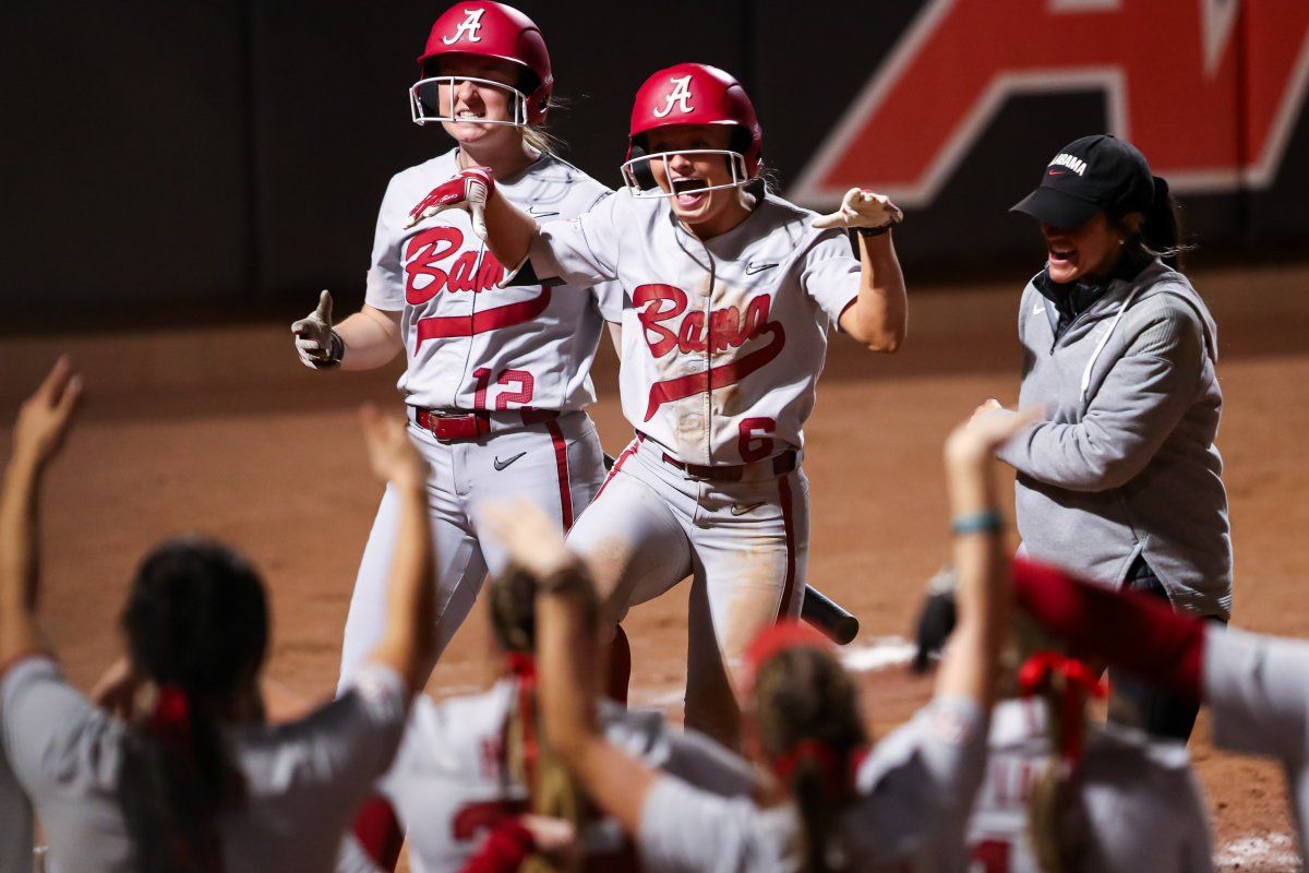 Alabama Softball Asserts Dominance Out West with Pac 12 Sweep Over Oregon State, Arizona - Vimarsana News