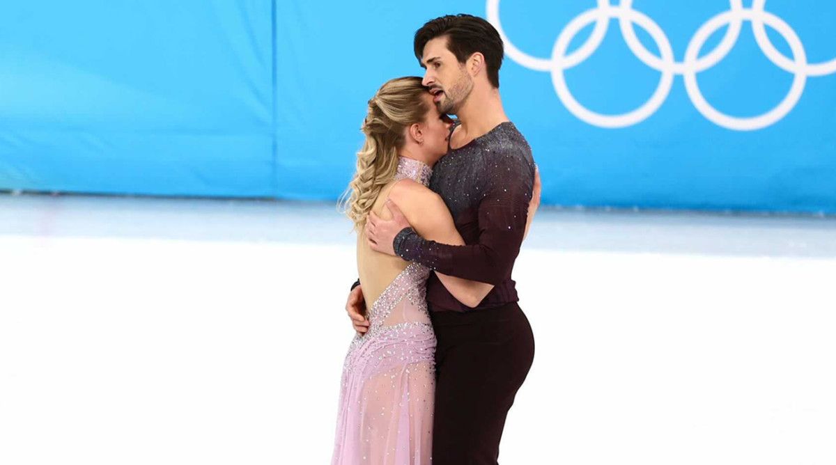 Madison Hubbell, Zachary Donohue win bronze in ice dancing at Olympics - Vimarsana News