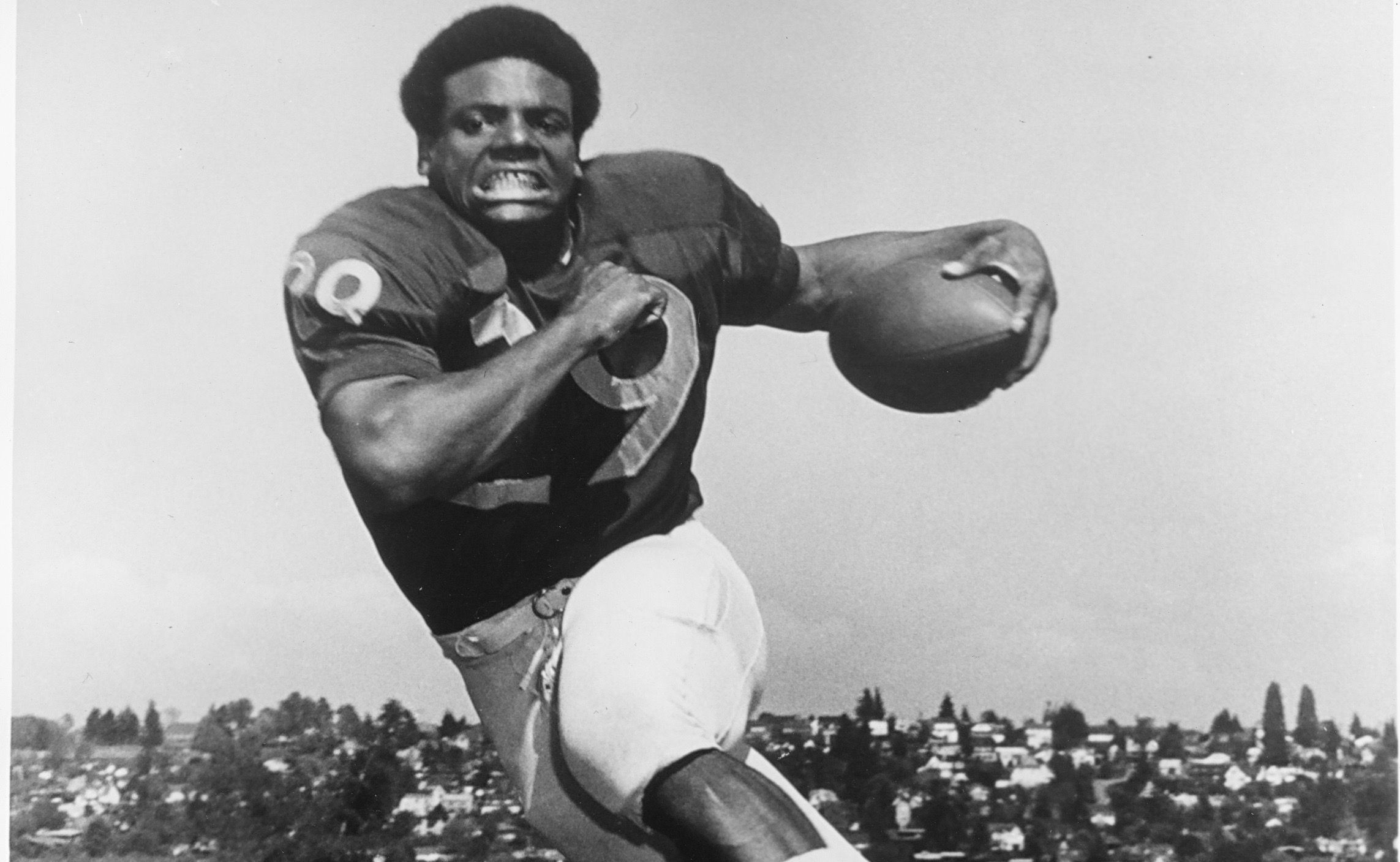 Harvy Blanks (1948-2022) Took the Hard Road to Husky Hall of Fame - Vimarsana News