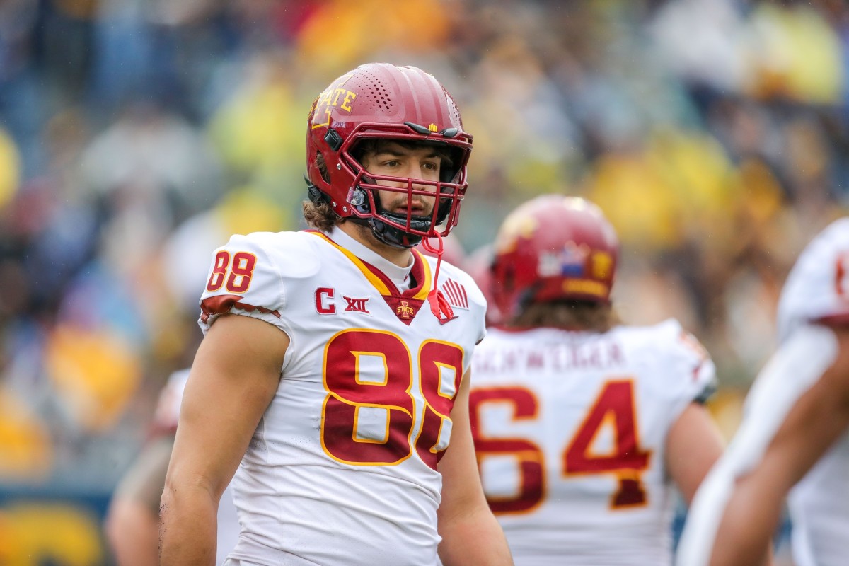 Iowa State tight end Charlie Kolar during game against West Virginia