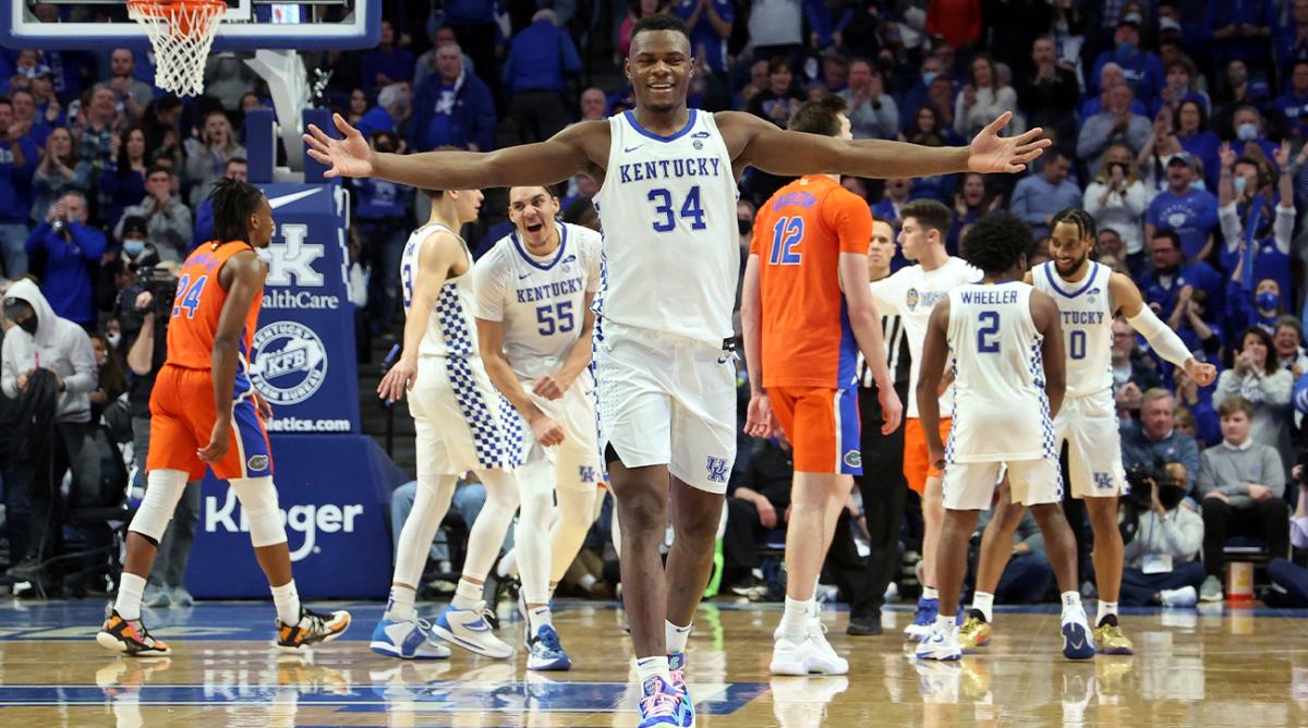 Kentucky's Oscar Tshiebwe (34) heads to the bench (34) during the second half of an NCAA college basketball game against Florida in Lexington, Ky., Saturday, Feb. 12, 2022.