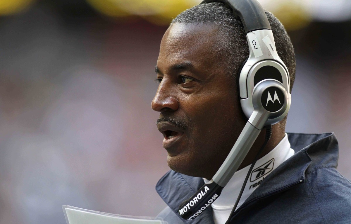 Former Tennessee Titans Assistant Named Associate Head Coach at Indiana